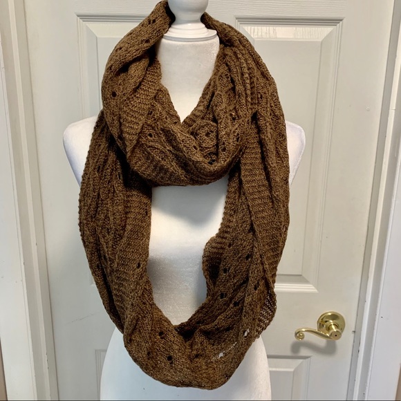 Large Open Knit Infinity Scarf/Wrap - Picture 4 of 8